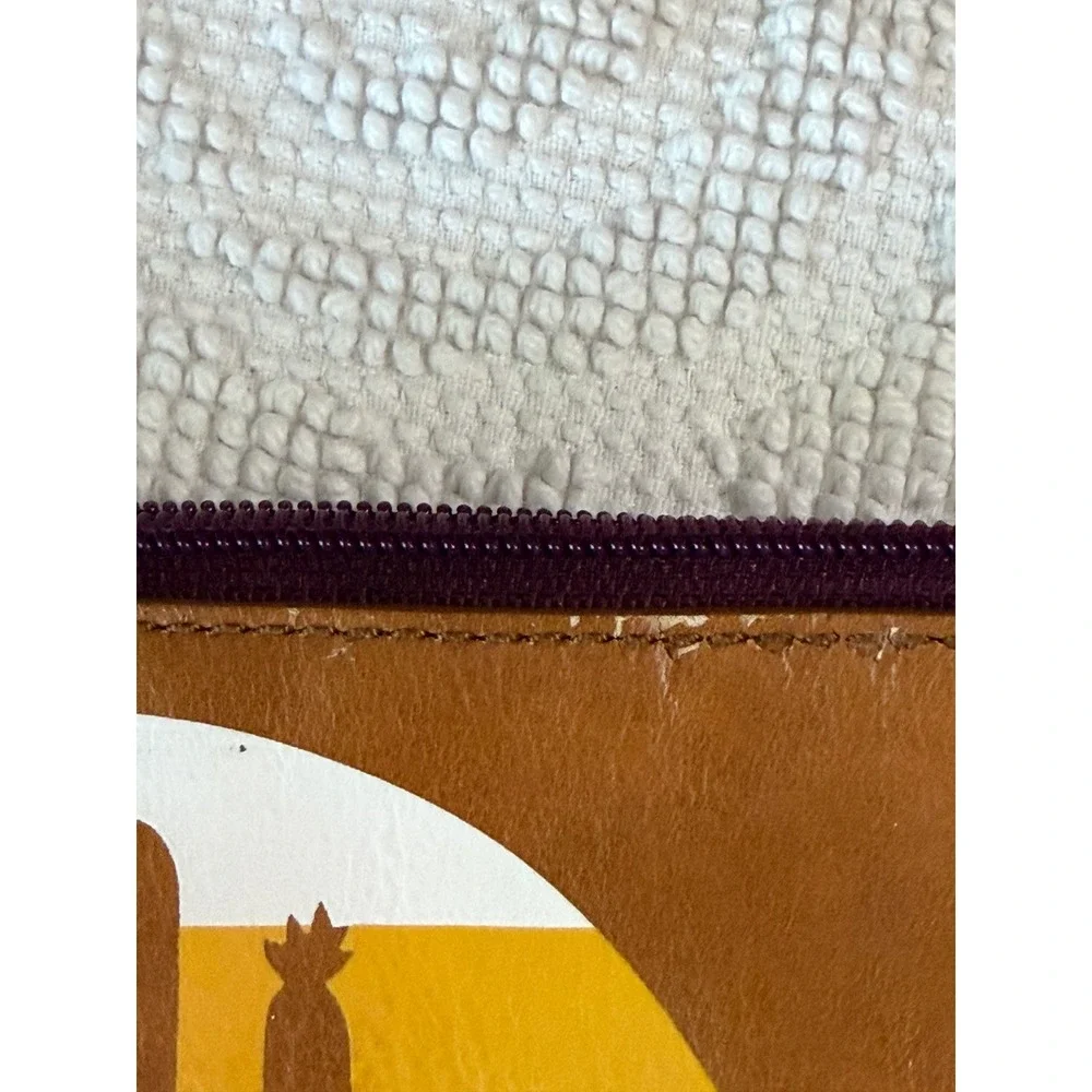 Fossil Desert Sunset Cactus Pouch Tan Synthetic Leather Makeup Bag Purple Zip